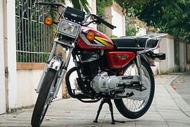 Cận cảnh xe máy Honda CG125 giá 36 triệu tại Việt Nam